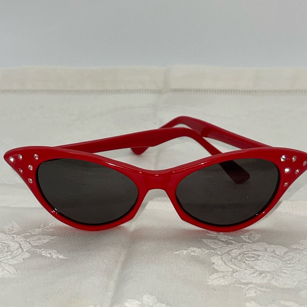 Red Cat Eye Sunglasses Rhinestone Retro Petite Youth Small Fit Women